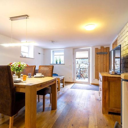 Alpen-Hostel - Apartment Talstation Mit Motorradvermietung Memmingen Exteriör bild