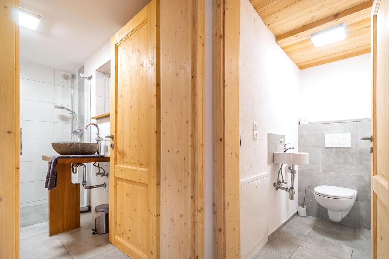 Alpen-Hostel - Apartment Talstation Mit Motorradvermietung Memmingen Exteriör bild