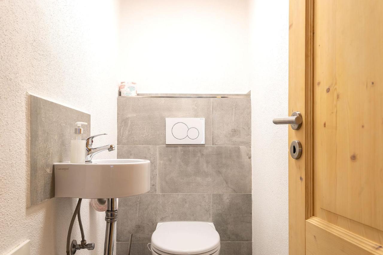 Alpen-Hostel - Apartment Talstation Mit Motorradvermietung Memmingen Exteriör bild
